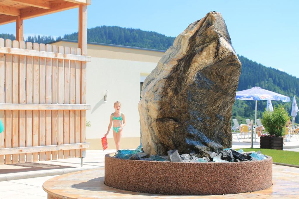 Готель Panoramadorf Saualpe Eberstein Екстер'єр фото