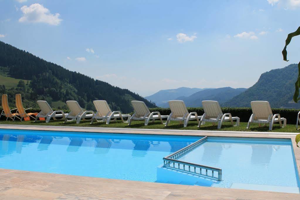 Готель Panoramadorf Saualpe Eberstein Екстер'єр фото